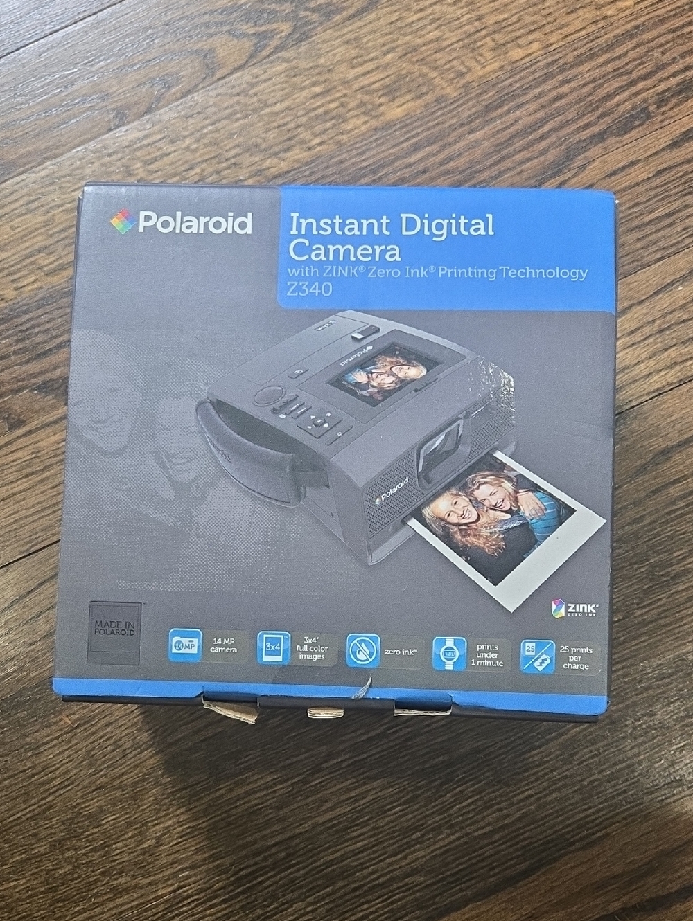 Polaroid Z340 instant digital camera - See Description, Needs Battery